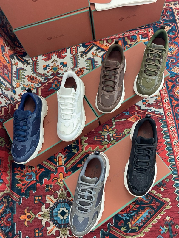 スーパーコピーブランド靴全体デザイン